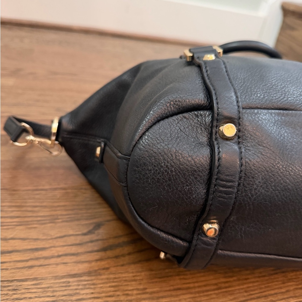 MICHAEL KORS BEDFORD BELTED Black Pebbled Leather Gold Hardware Satchel Bag - Picture 5 of 10